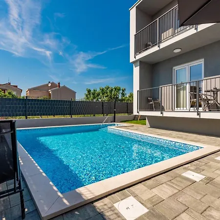 Apartament Diva *